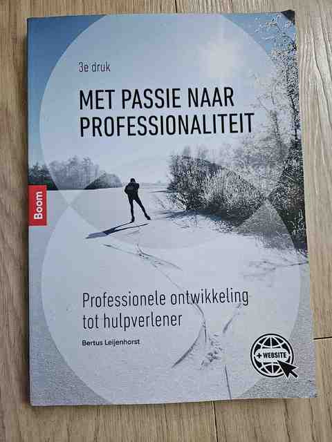 9789024424917-Met-passie-naar-professionaliteit