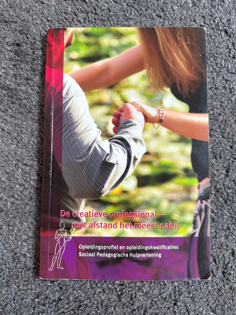 9789088500190-De-creatieve-professional--met-afstand-het-meest-nabij