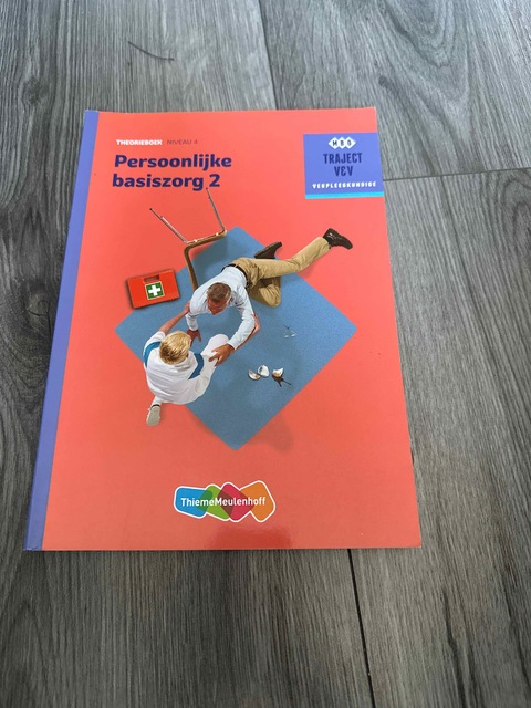 9789006910322-Persoonlijke-basiszorg-Theorieboek-Niveau-4