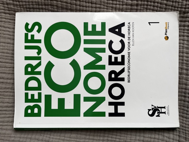 9789074625555-Bedrijfseconomie-voor-de-horeca-1