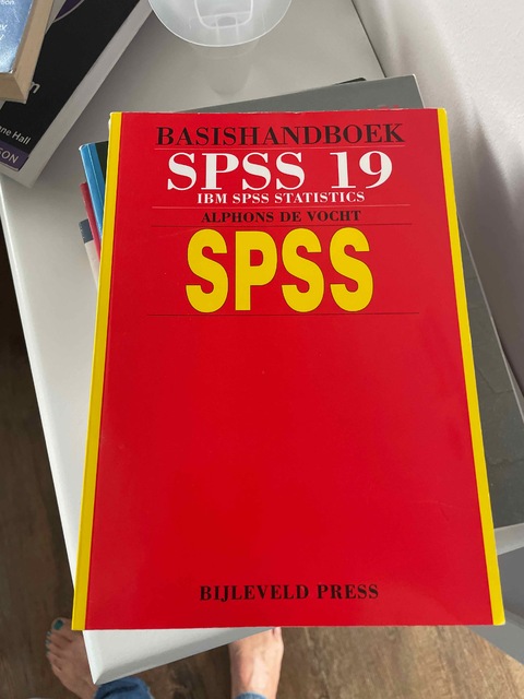 9789055482108-Basishandboek-SPSS-19
