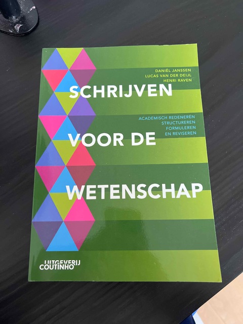 9789046908624-Schrijven-voor-de-wetenschap