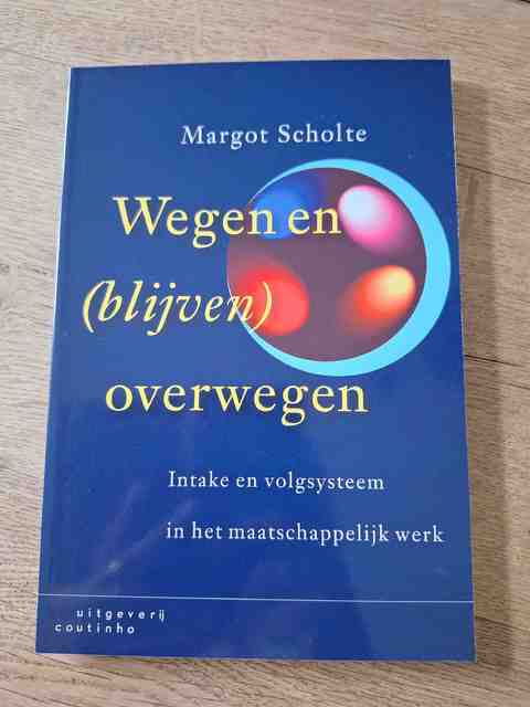 9789046900536-Wegen-en-blijven-overwegen
