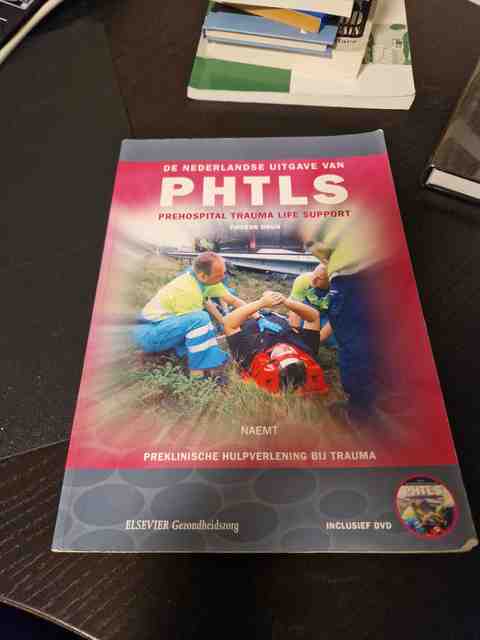 9789035229532-De-Nederlandse-uitgave-van-PHTLS