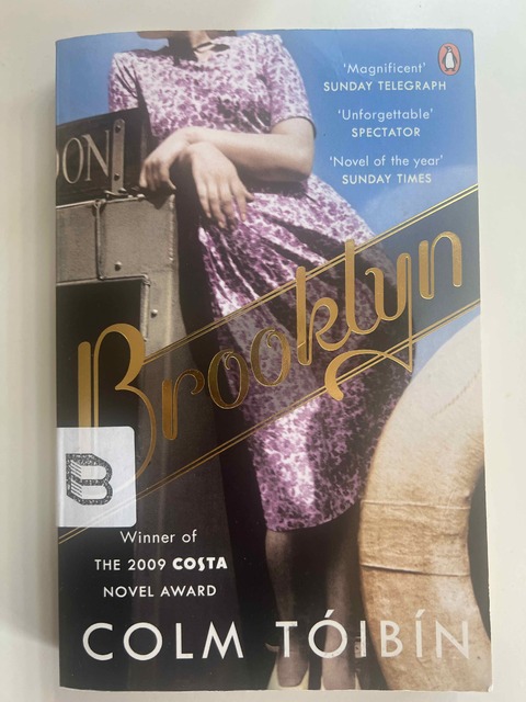 9780141041742-Brooklyn