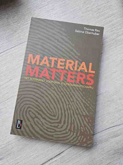 9789461562258-Material-matters