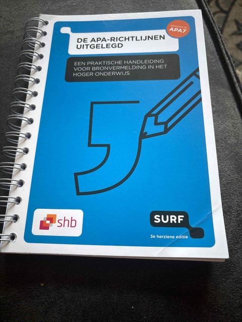 9789072482235-De-APA-richtlijnen-uitgelegd-Een-praktische-handleiding-voor-br