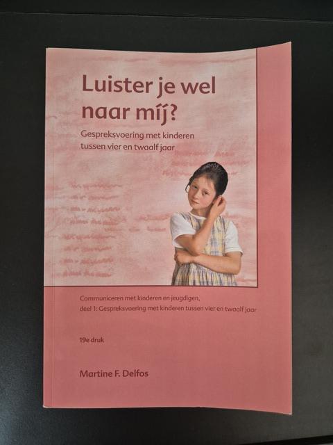 9789088505102-Luister-je-wel-naar-mij