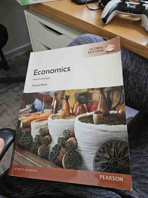 9781292094502-Economics-Global-Edition