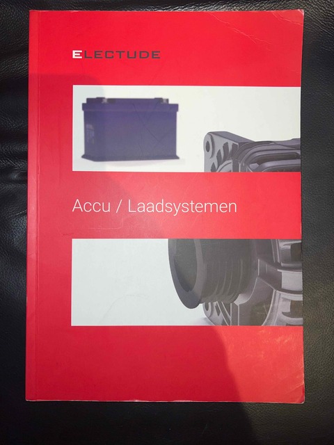 9789492580702-Accu-Laadsystemen