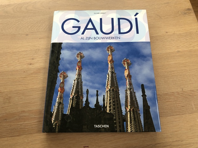 9783822841280-Gaudi