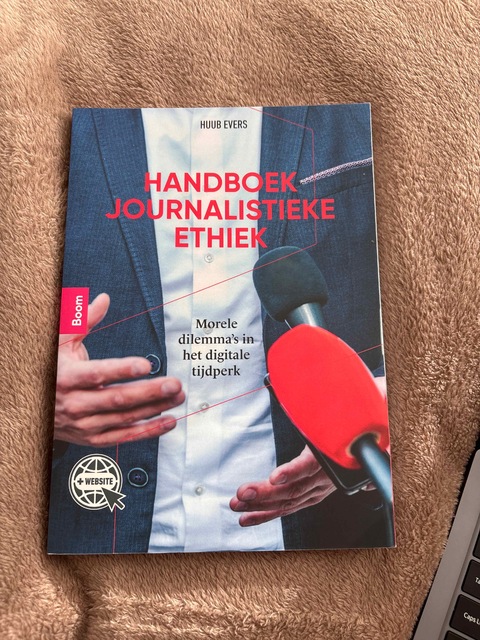 9789024434602-Handboek-journalistieke-ethiek