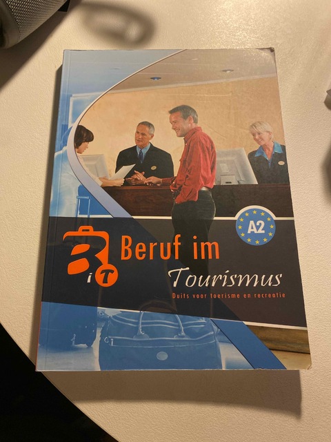 9789077977033-Beruf-im-Tourismus-A2