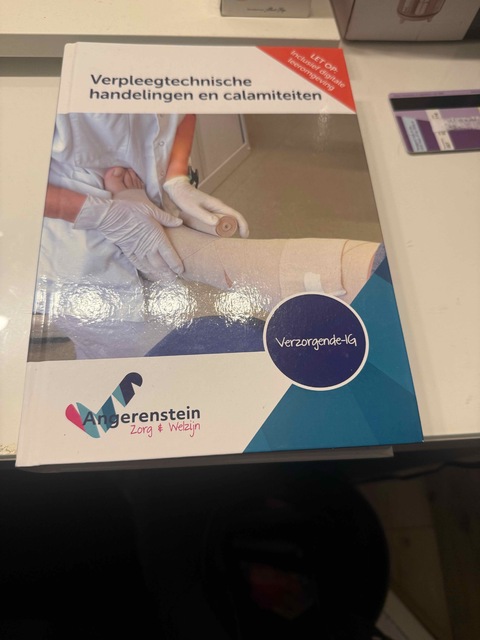 9789037258783-Verpleegtechnische-handelingen-en-calamiteiten