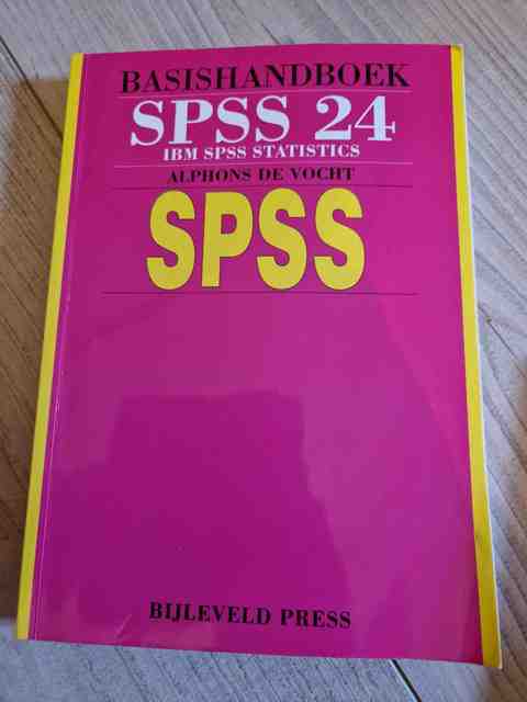 9789055482603-Basishandboek-SPSS-24