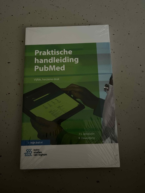 9789036825528-Praktische-handleiding-PubMed