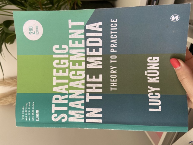 9781473929500-Strategic-Management-in-the-Media
