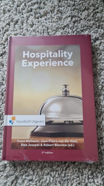 9789001885786-Hospitality-Experience