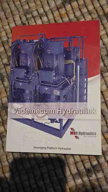 9789066747722-Vademecum-hydrauliek