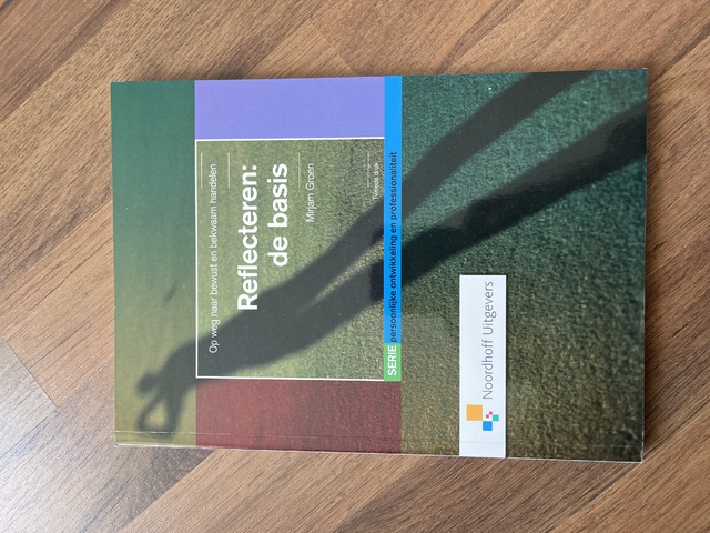 9789001776367-Persoonlijke-ontwikkeling-en-professionaliteit-Reflecteren-de-basis