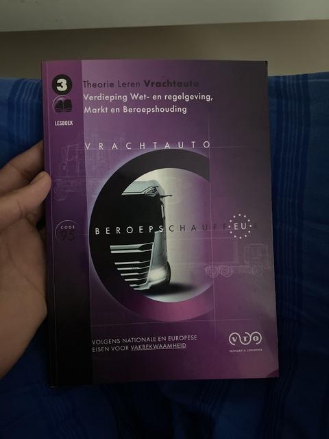 9789067994699-VTO-Vervoer-ampampamp-Logistiek--Theorie-Boek-Vrachtaut