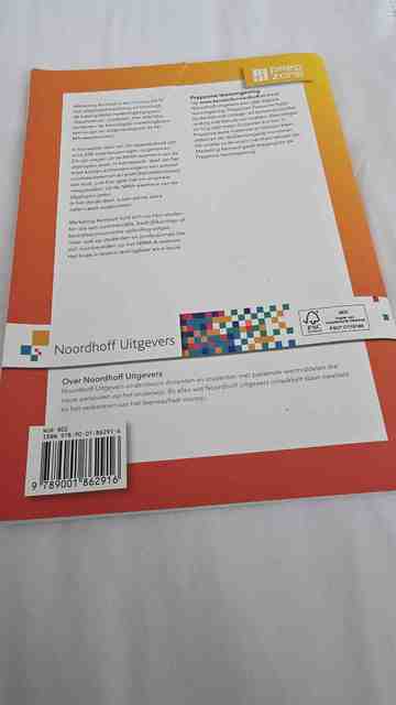 9789001862916-Marketing-kernstof-Opgaven-en-cases