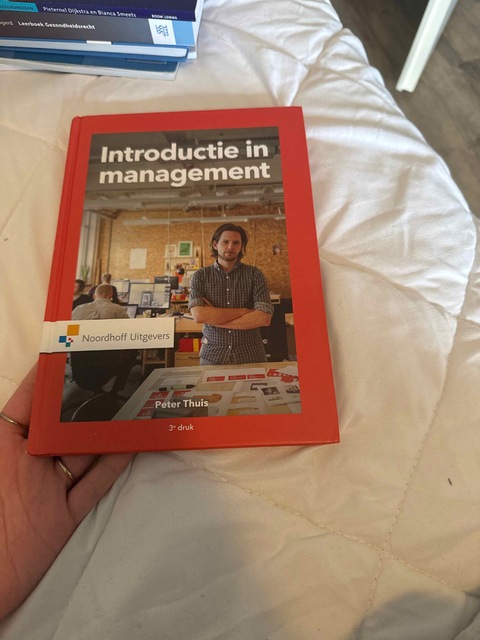 9789001876913-Introductie-in-management