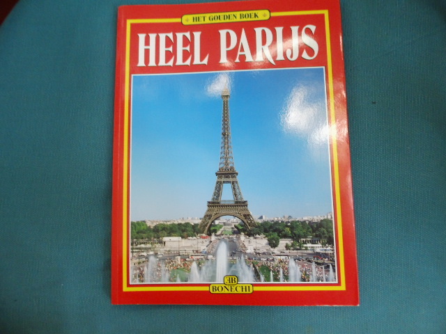 9788880293071-Parijs-all-Golden-Book