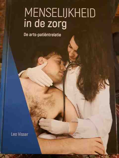 9789088507441-Menselijkheid-in-de-zorg