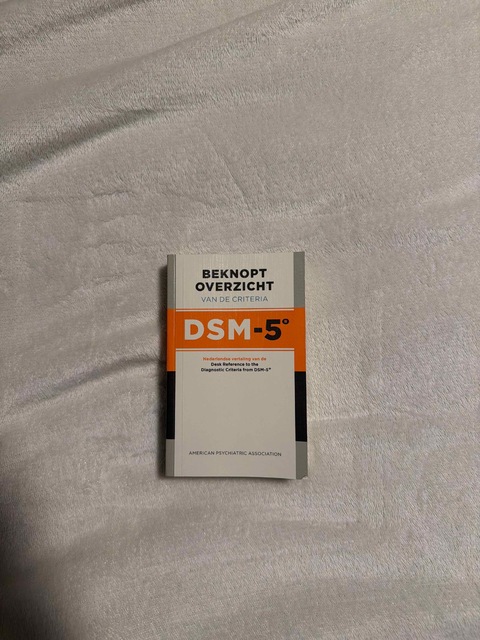 9789089532237-Beknopt-overzicht-van-de-criteria-DSM-5