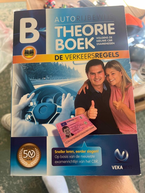 9789067993401-Auto-rijbewijs-de-verkeersregels