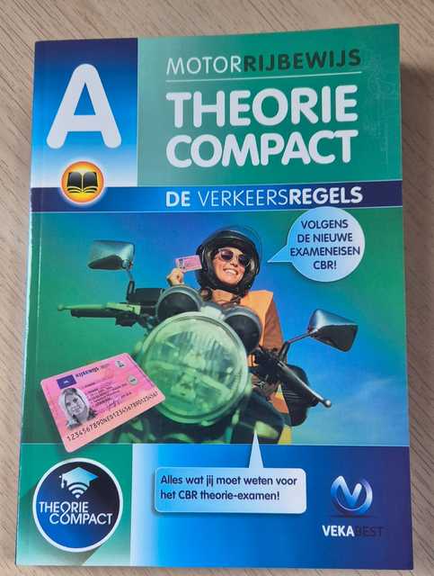 9789067995016-Motor-Theorieboek-Compact-2024-2025-De-Verkeersregels