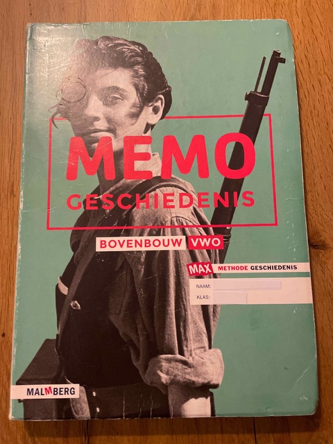 9789402056617-Memo-vwo-leeropdrachtenboek