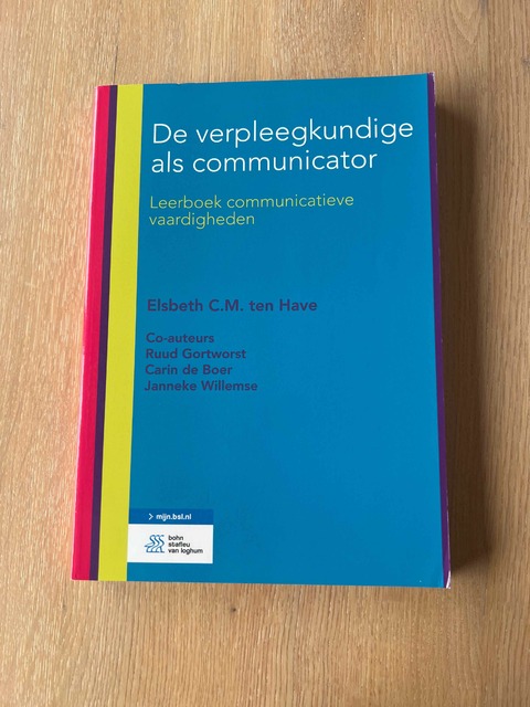 9789036818735-De-verpleegkundige-als-communicator