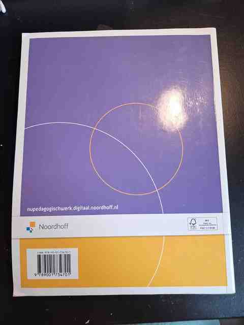 9789001734701-Basisboek-Opvoeding-en-Ontwikkeling-Leerboek