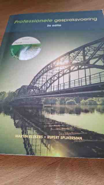 9789043034647-Professionele-gespreksvoering