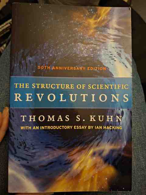 9780226458120-The-Structure-of-Scientific-Revolutions