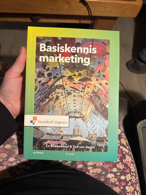 9789001877507-Basiskennis-marketing