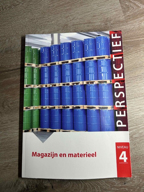 9789463763288-Logistiek-niveau-4-Magazijn-en-materieel-licentie-boek-profiel-LS