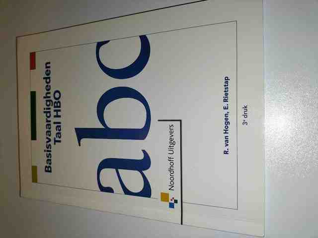 9789001875077-Basisvaardigheden-Taal-HBO