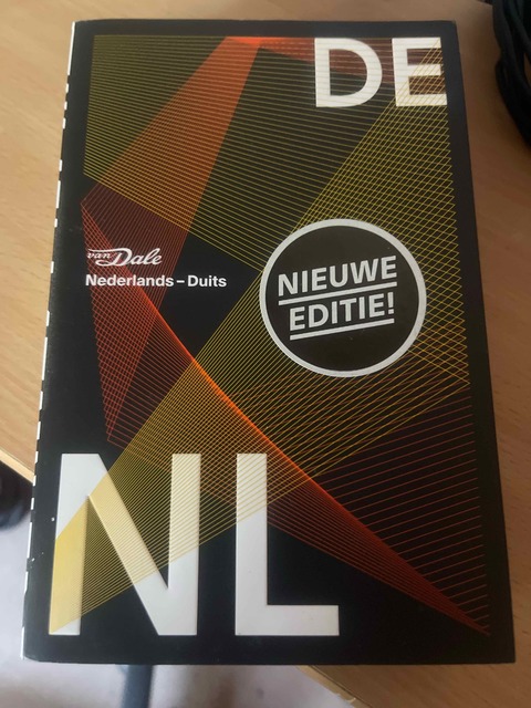9789460774270-Van-Dale-Pocketwoordenboek-Nederlands-Duits