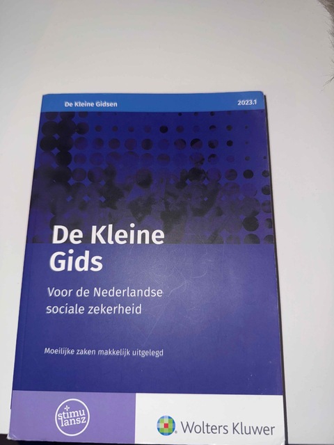 9789013170894-De-Kleine-Gids-voor-de-Nederlandse-sociale-zekerheid-2023.1
