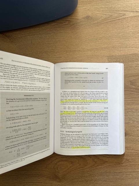 9780199210695-Foundations-of-Modern-Macroeconomics