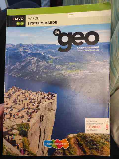 9789006860757-De-Geo-havo-se-ce-aarde-systeem-aarde