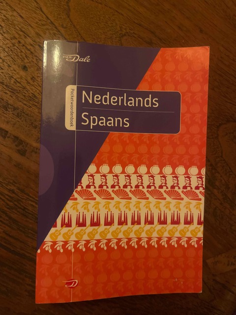 9789460770593-Van-Dale-pocketwoordenboek-Nederlands-Spaans