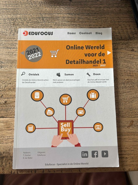 9789492442710-Online-Wereld-voor-de-Detailhandel-1-2021-2022