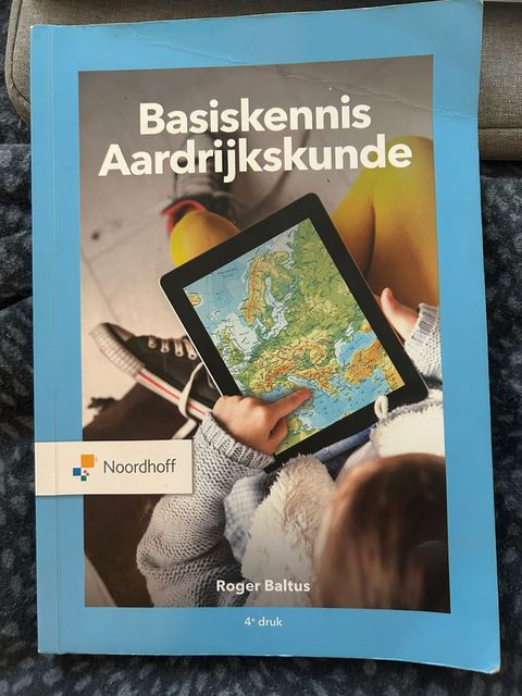 9789001299156-Basiskennis-Aardrijkskunde