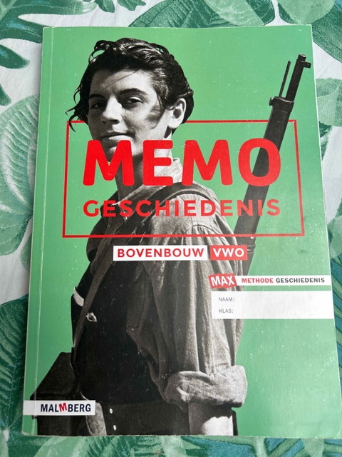 9789402056617-Memo-vwo-leeropdrachtenboek