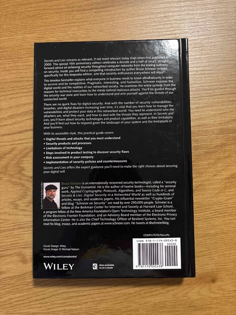 9781119092438-Secrets-and-Lies