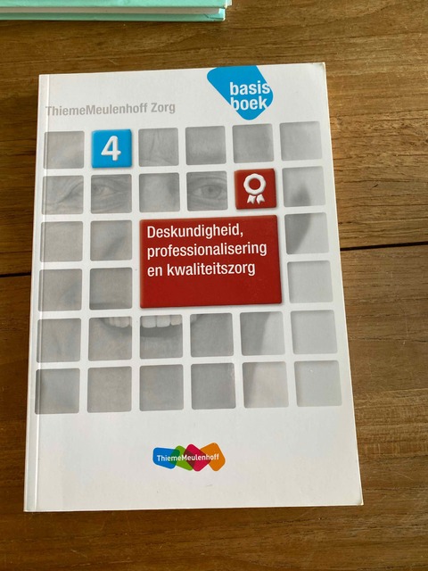 9789006924459-Deskundigheid-professionalisering-en-kwaliteitszorg-Niveau-4-Basisboek
